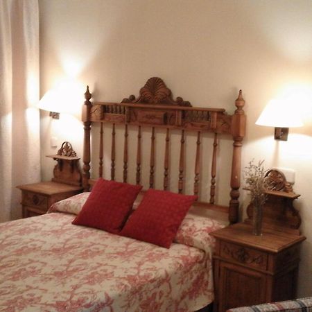 Hostal Rural Cumbres De Castilla Mandayona Exterior foto